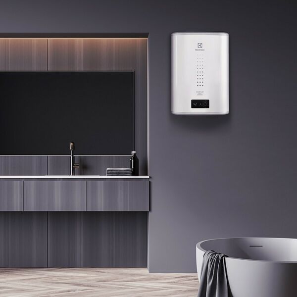 Водонагреватели: Водонагреватель Electrolux EWH 30 Major LZR 3 фотографии
