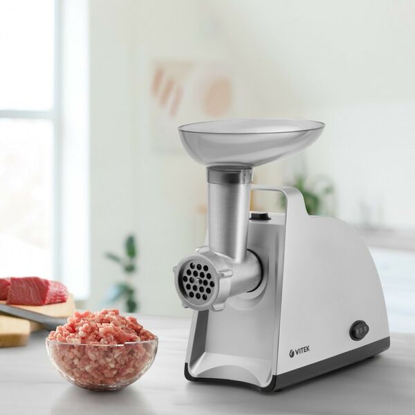Мясорубки: Мясорубка Vitek VT-3620 ST фотографии