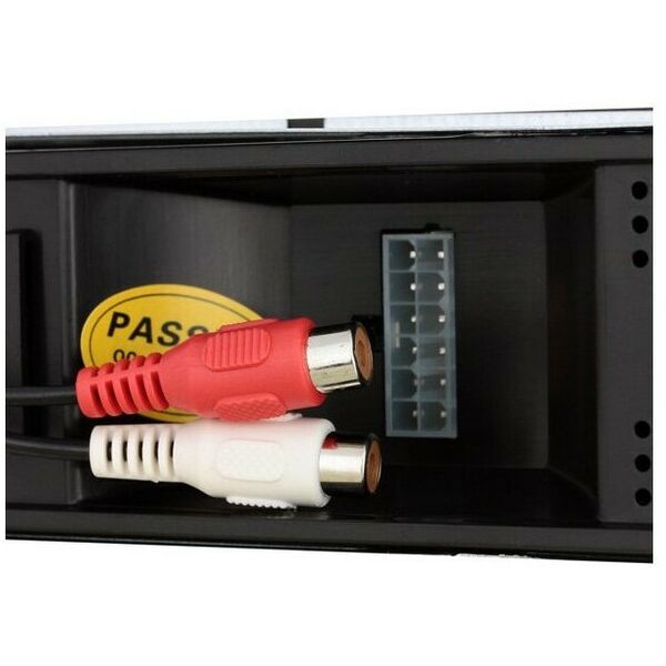 Автомагнитолы: Автомагнитола Soundmax SM-CCR3057F 4x40W, FM,  USB, SD, RCA фотографии