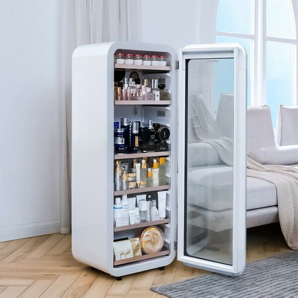 Холодильники для косметики и напитков: Холодильник для косметики Meyvel MD105-White фотографии