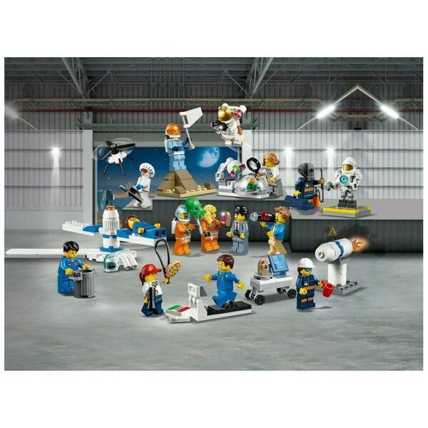 Игрушки для детей: Конструктор Lego City Исследования космоса 209 деталей [60230] фотографии
